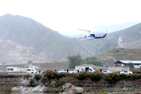 Equipes de resgate encontram local da queda de helicóptero com presidente do Irã