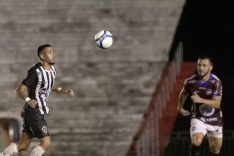 Botafogo-PB empata com o Caxias-RS no Almeidão