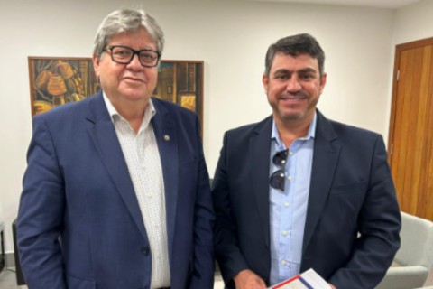 Vereador Dinho endossa João Azevêdo para o Senado em 2026: “É o meu candidato”