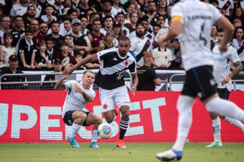 Jogos de sábado (27/04): onde assistir e horário