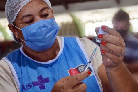 Paraíba e mais 11 estados recebem doses atualizadas de vacina contra a Covid-19