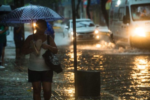 Inmet emite dois alertas de chuvas para cidades da Paraíba com previsão de até 100 mm e ventos de 60 km/h; confira aqui