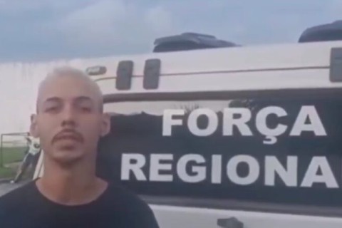 VÍDEO: motociclista diz ter vontade de matar policiais e, depois, surge pedindo desculpas na Central de Polícia de João Pessoa