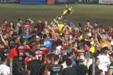 Flamengo do Cardoso vence DA Gesso e é campeão do Poeirão 2024