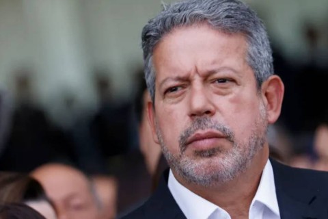 Após semana agitada na Câmara, Arthur Lira desembarca em Campina Grande