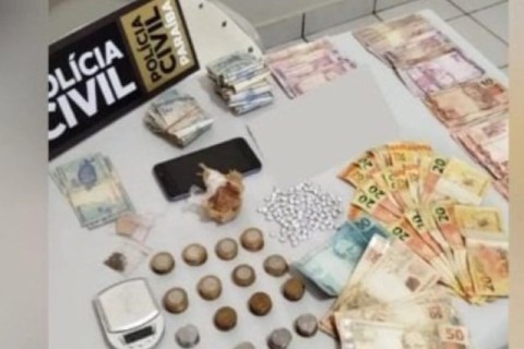 Mulher é presa por tráfico de drogas em Coremas