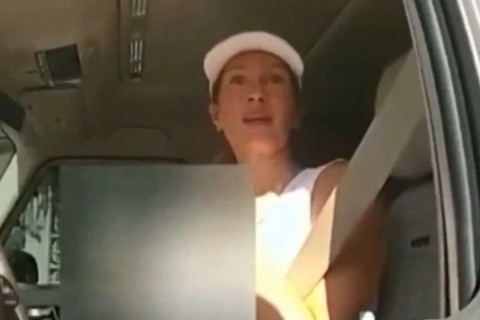 Vídeo: Gisele Bündchen é flagrada chorando em abordagem policial nos EUA