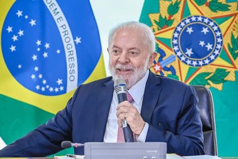 Lula: com enchentes no RS, Brasil pode ter que importar arroz e feijão