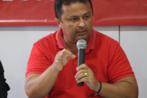 Jackson acerta no diagnóstico ao dizer que se o PT quisesse candidatura própria, já teria decidido