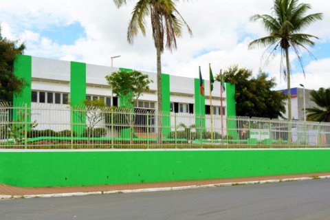 Prefeitura de Alagoa Nova vai ‘torrar’ mais de R$ 1 milhão em locação de estrutura para eventos