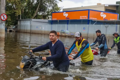 Nível do Guaíba cai 17 cm em Porto Alegre e segue baixando